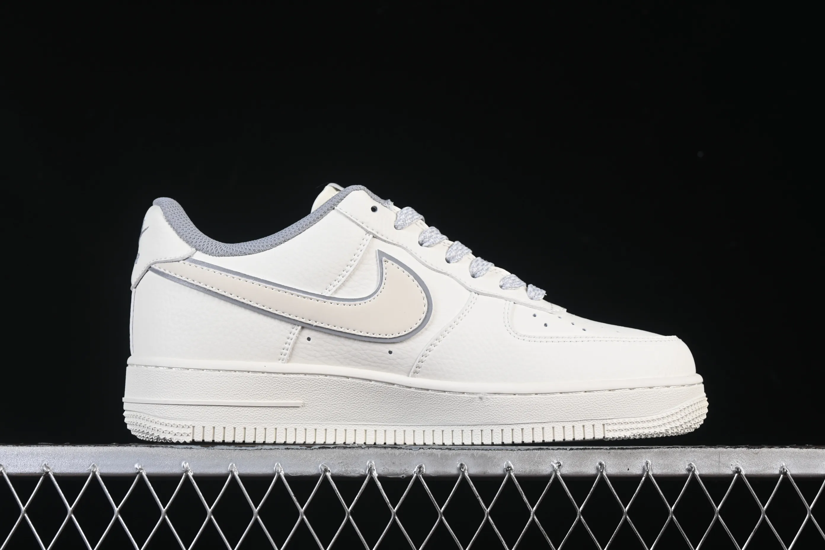 All Categories Nk Air Force 1 Air Force Series Nk Air Force 1 Low Air Force Low Nike Air Force 1'07 Low Off-White Ghost Air Force One Low Casual Shoes CS5288-039
